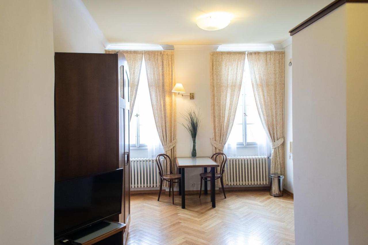 Apartment Residence Thunovska Prague