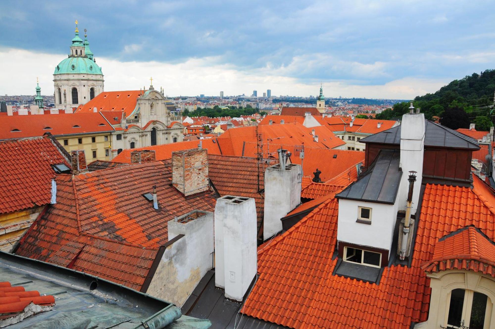 Residence Thunovska Apartment Prague